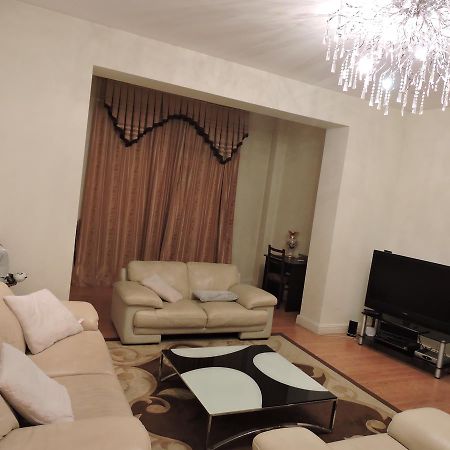 1 Shota Rustaveli Avenue Daire Tiflis Dış mekan fotoğraf