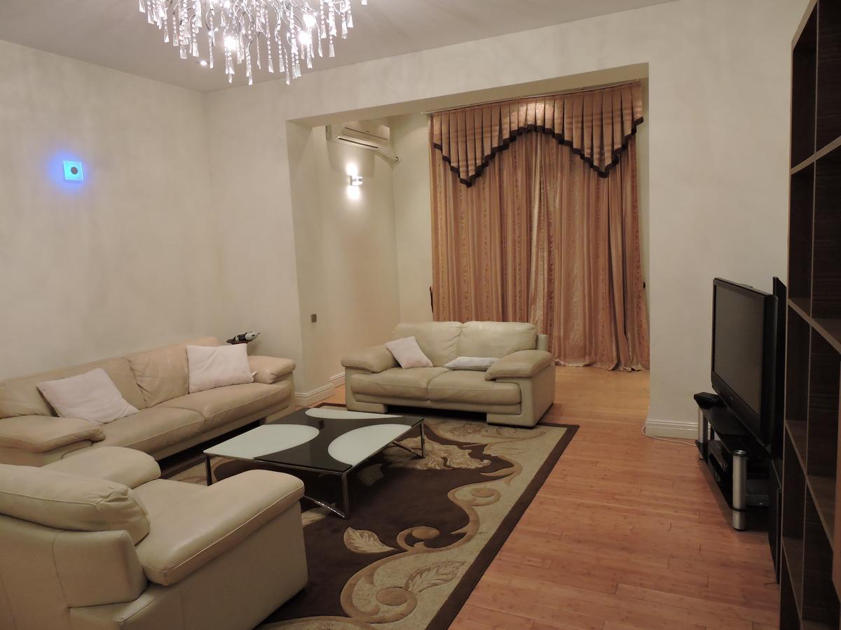 1 Shota Rustaveli Avenue Daire Tiflis Dış mekan fotoğraf