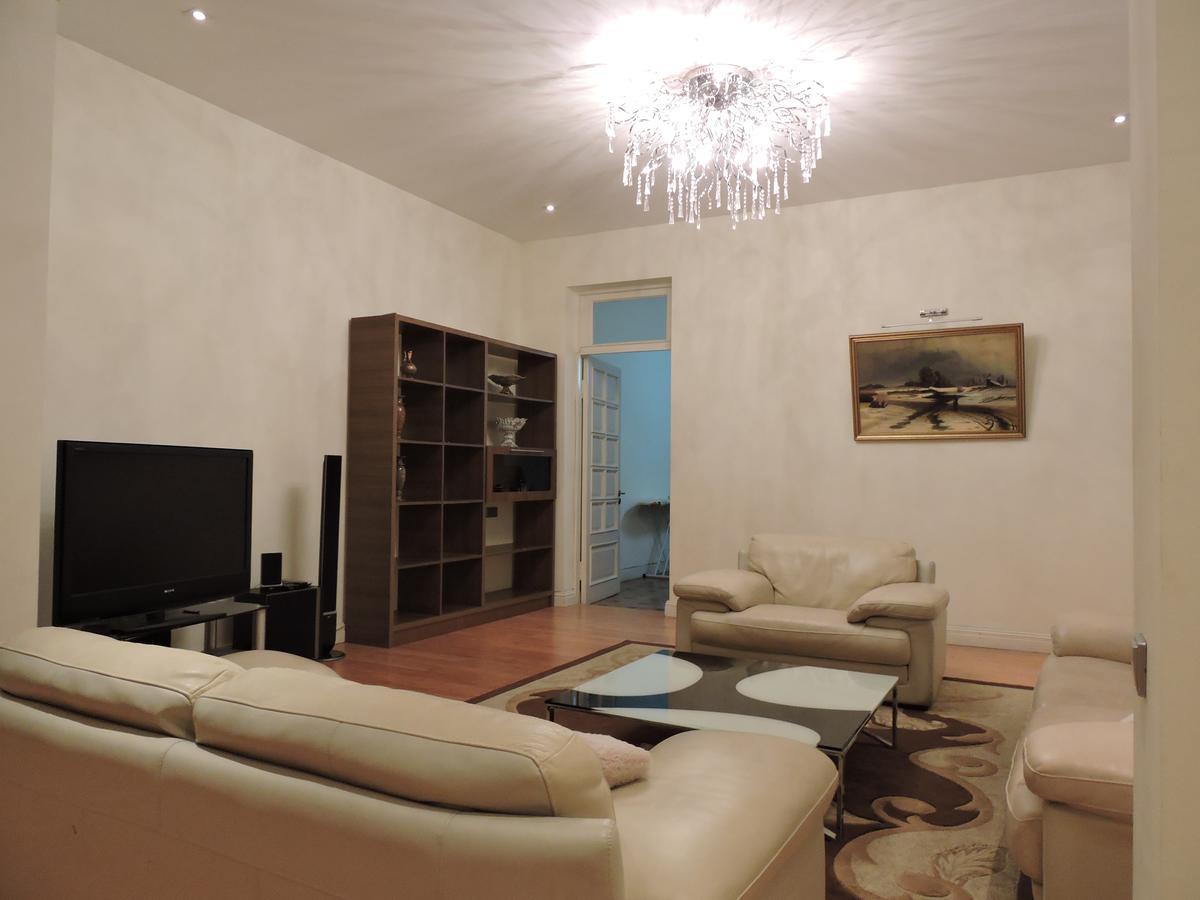 1 Shota Rustaveli Avenue Daire Tiflis Dış mekan fotoğraf